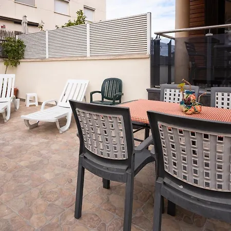 Apartment At003 Planta Baja Con Patio Privado, Piscina Comunitaria, Cerca De La Playa Torredembarra