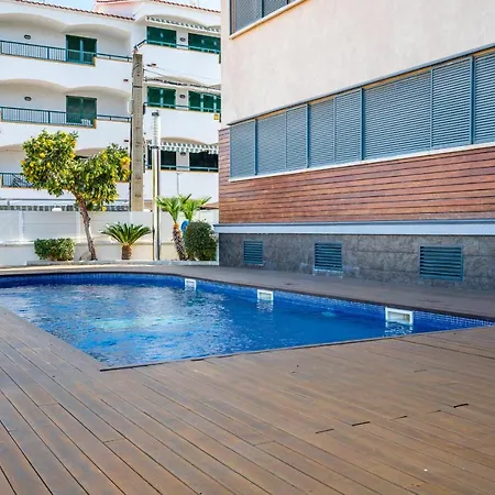 At003 Planta Baja Con Patio Privado, Piscina Comunitaria, Cerca De La Playa * Torredembarra