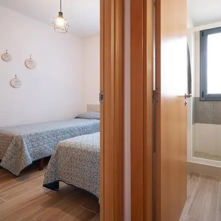 At003 Planta Baja Con Patio Privado, Piscina Comunitaria, Cerca De La Playa Apartment Torredembarra